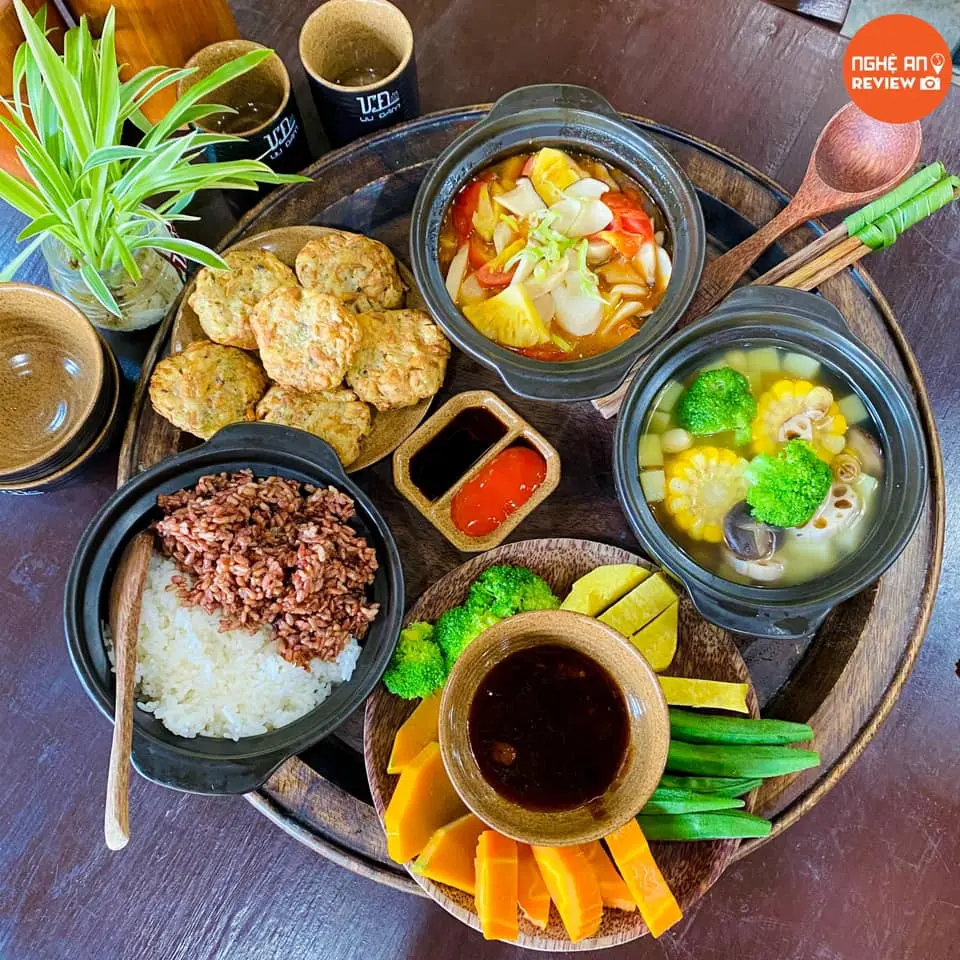 Top 8 most delicious and famous vegetarian restaurants in Vinh City, Nghe An Province