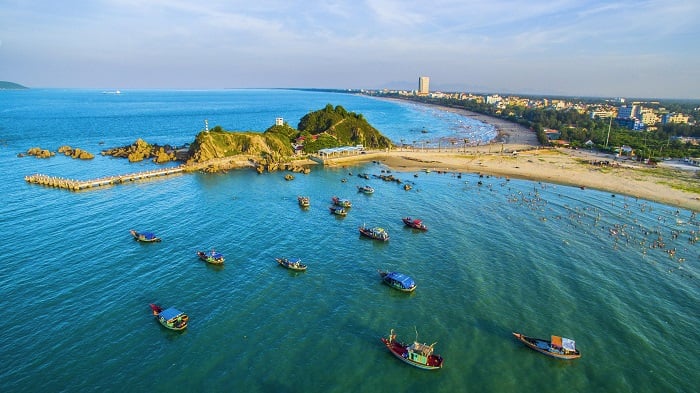 Discover the Emerald Jewel of Lan Chau Island – The Ultimate Getaway in Cua Lo